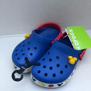 white mickey mouse crocs